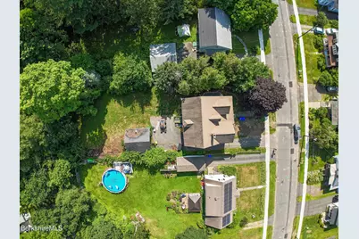 43 Lincoln St, Greenfield, MA 01301 - Photo 30
