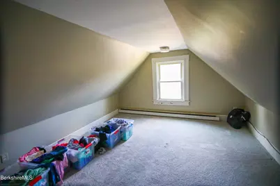 43 Lincoln St, Greenfield, MA 01301 - Photo 24
