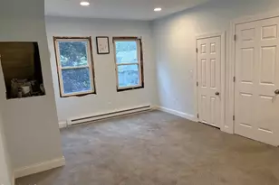 43 Lincoln St, Greenfield, MA 01301 - Photo 18