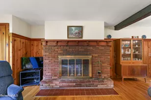 19 Kemble St, Lenox, MA 01240 - Photo 8