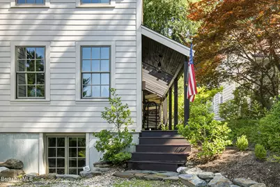 41 Tucker St, Lenox, MA 01240 - Photo 6