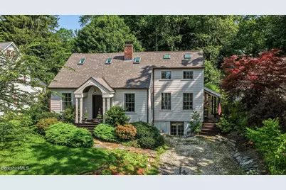 41 Tucker St, Lenox, MA 01240 - Photo 1