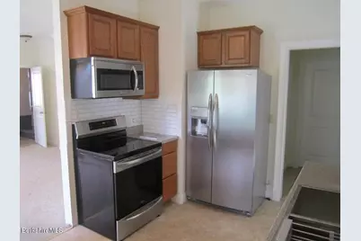 26 Gallup St #B, North Adams, MA 01247 - Photo 6