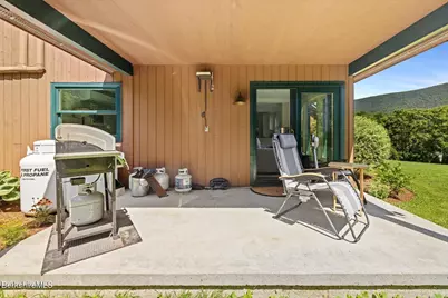 1341 Green River Rd, Williamstown, MA 01267 - Photo 10