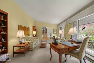 10 Lori Ct, Pittsfield, MA 01201 - Photo 12
