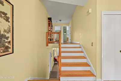 10 Lori Ct, Pittsfield, MA 01201 - Photo 24