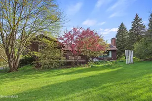 10 Lori Ct, Pittsfield, MA 01201 - Photo 48