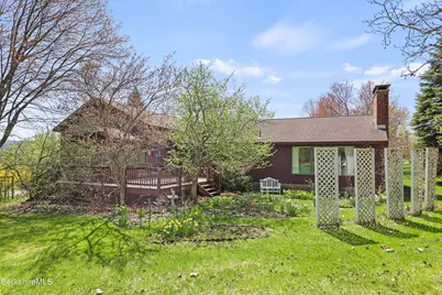 10 Lori Ct, Pittsfield, MA 01201 - Photo 46