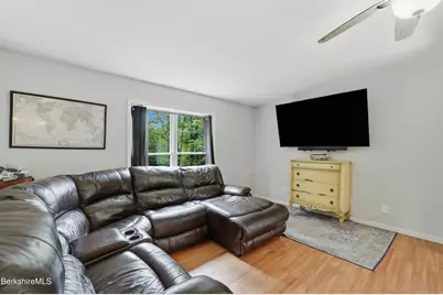 125 Middlefield Rd, Peru, MA 01235 - Photo 16