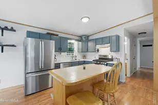 125 Middlefield Rd, Peru, MA 01235 - Photo 8