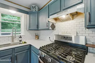 125 Middlefield Rd, Peru, MA 01235 - Photo 12