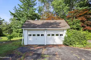 4 Gilmore Ave, Great Barrington, MA 01230 - Photo 24