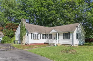 4 Gilmore Ave, Great Barrington, MA 01230 - Photo 2