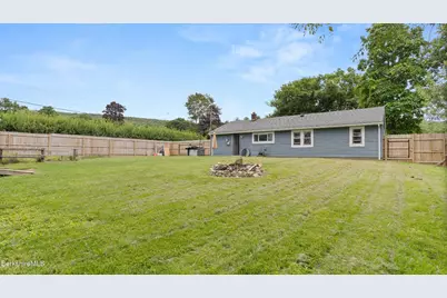 62 Greenridge Dr, Dalton, MA 01226 - Photo 18