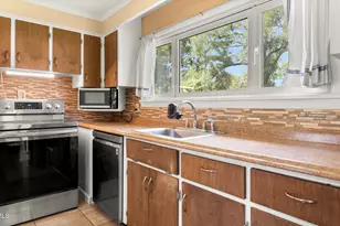 62 Greenridge Dr, Dalton, MA 01226 - Photo 8