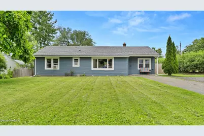 62 Greenridge Dr, Dalton, MA 01226 - Photo 2