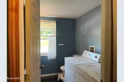 988 Mohawk Trail, North Adams, MA 01247 - Photo 24