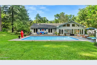 86 Pine Knoll Rd, Lenox, MA 01240 - Photo 10