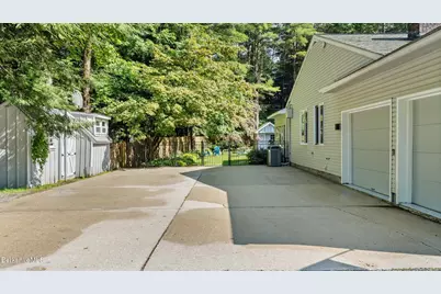 86 Pine Knoll Rd, Lenox, MA 01240 - Photo 6