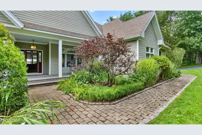 10 Lafayette Dr, Peru, MA 01235 - Photo 2