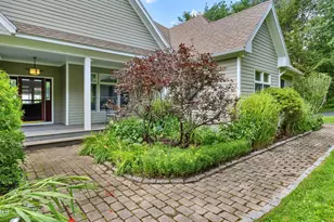 10 Lafayette Dr, Peru, MA 01235 - Photo 2
