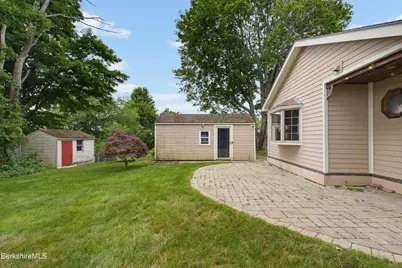 6 May St, Lenox, MA 01240 - Photo 8