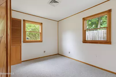 6 May St, Lenox, MA 01240 - Photo 14