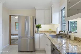 6 May St, Lenox, MA 01240 - Photo 30