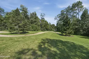 598 Main Rd, Savoy, MA 01256 - Photo 30