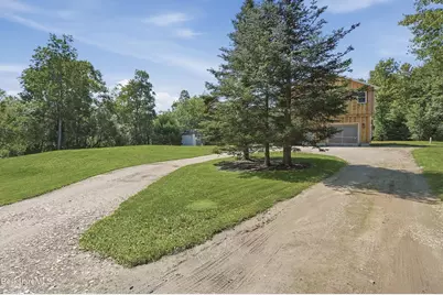598 Main Rd, Savoy, MA 01256 - Photo 32