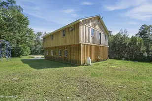 598 Main Rd, Savoy, MA 01256 - Photo 24