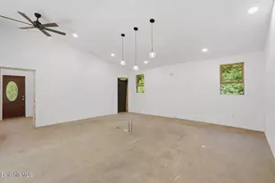 598 Main Rd, Savoy, MA 01256 - Photo 4
