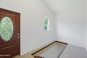 598 Main Rd, Savoy, MA 01256 - Photo 6