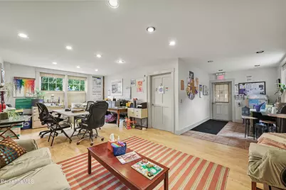 168 Main St, Great Barrington, MA 01230 - Photo 26