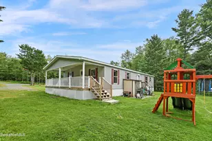 548 Loop Rd, Savoy, MA 01256 - Photo 32