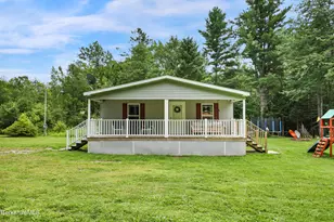 548 Loop Rd, Savoy, MA 01256 - Photo 4