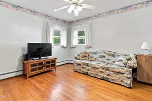 1981 East St, Pittsfield, MA 01201 - Photo 12