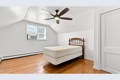1981 East St, Pittsfield, MA 01201 - Photo 16