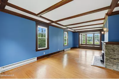 39 Cascade St, Pittsfield, MA 01201 - Photo 20