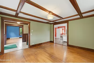 39 Cascade St, Pittsfield, MA 01201 - Photo 16