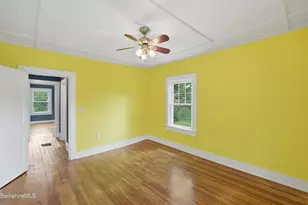 39 Cascade St, Pittsfield, MA 01201 - Photo 26