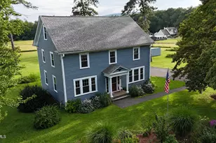39 Cascade St, Pittsfield, MA 01201 - Photo 1