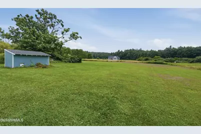 39 Cascade St, Pittsfield, MA 01201 - Photo 64