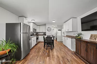 20 Pines Lodge Park Place Place, Williamstown, MA 01267 - Photo 6