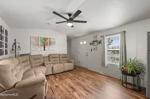 20 Pines Lodge Park Pl Pl, Williamstown, MA 01267 - Photo 10