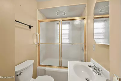 14 Stockbridge Ave, Dalton, MA 01226 - Photo 22