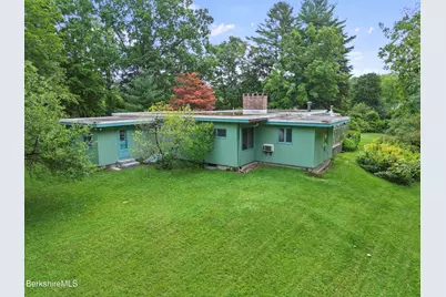 2 Fox Meadow Ln, Stockbridge, MA 01262 - Photo 6