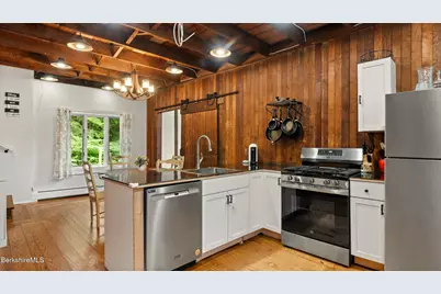 1 Eaton Ln, Pittsfield, MA 01201 - Photo 46