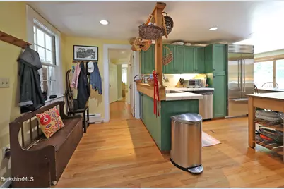118 Sandisfield Rd, Sandisfield, MA 01255 - Photo 8