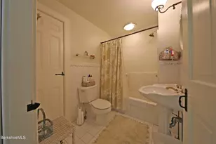 118 Sandisfield Rd, Sandisfield, MA 01255 - Photo 26